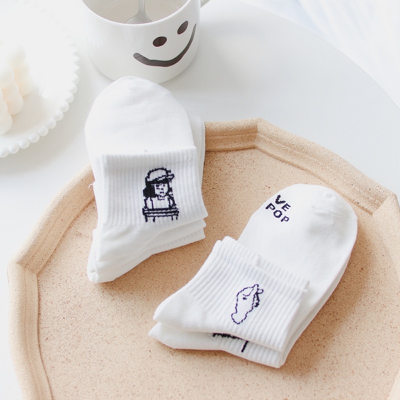 Tất Cổ Thuyền Hoạ Tiết Trắng Đen Cho Phái Nữ