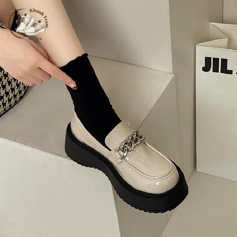 Giày Bốt Đốc Da Bóng 2 Màu Đen Kem Siêu Xinh Đế Răng Cưa