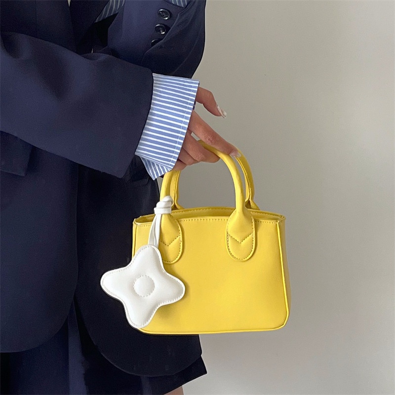 Túi Đeo Chéo Vai Dễ Thương Thời Trang 2023