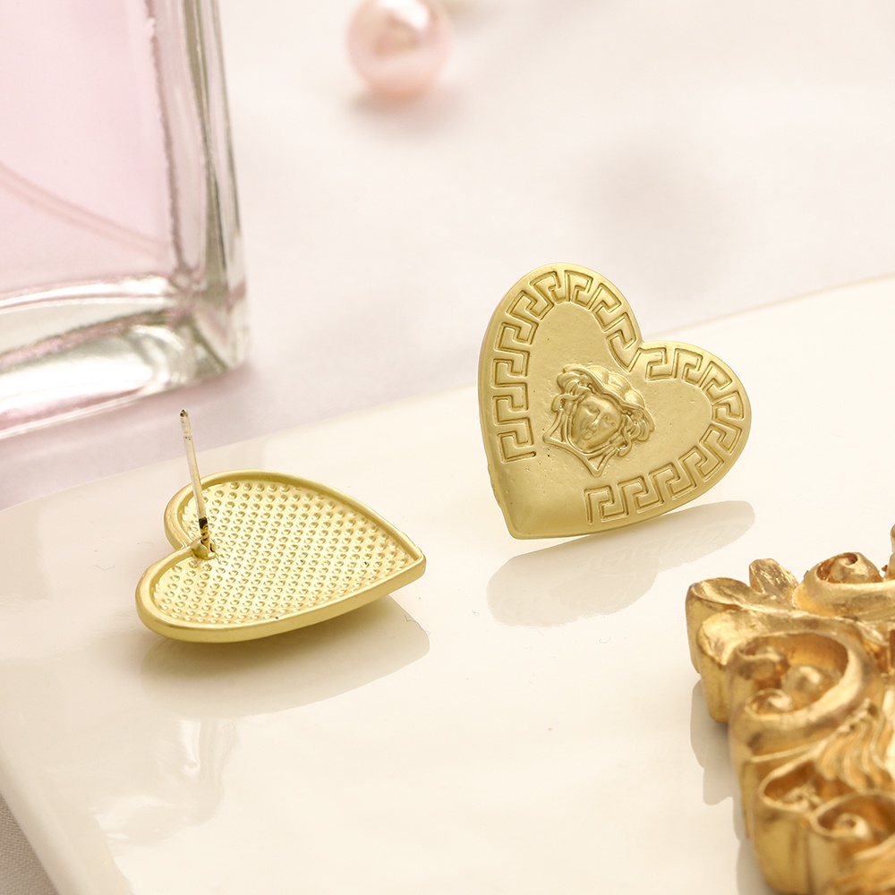 Thời Trang Khuyên Tai Vòng Chữ v Chất Liệu Thép Titan In logo versace