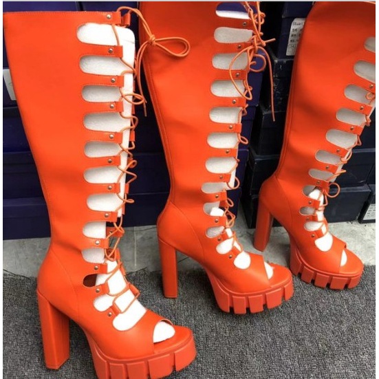 Âu mỹ phongách mới mô hình thời trang sàn catwalk nền tảng chống thấm nướhộp đêm sexy siêu caoót dàyót dày 14cm cross laced-up sandals boots