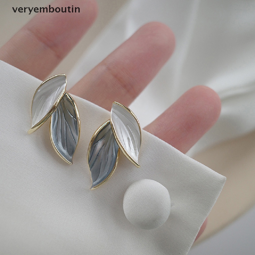 Bông Tai Dáng Dài Hình Chiếc Lá Phối Tua Rua Phong Cách Bohemian Thời Trang Cho Nữ