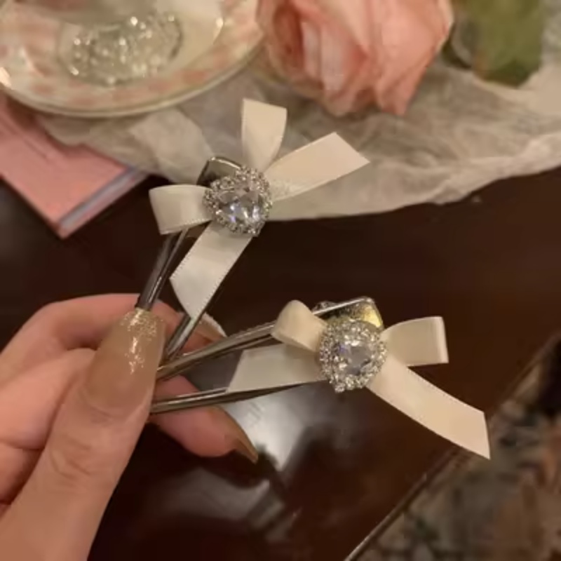 Kẹp Tóc Đính Đá Hình Nơ Hồng Xinh Xắn Cho Nữ