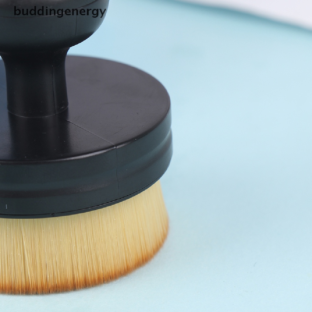 {BUDDI} Cọ Trang Điểm Hình Chữ O Phẳng Cầm Tay {BUDDI}