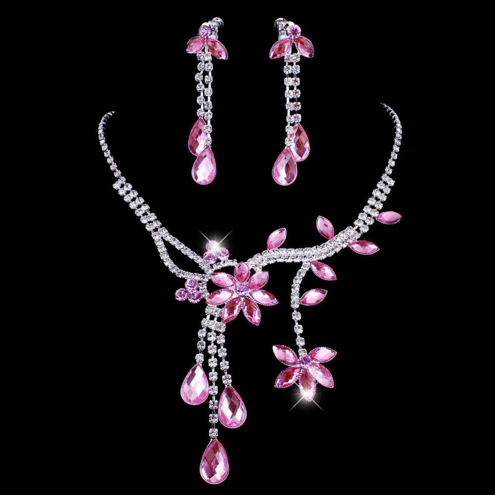 Kỹ Thuật Số| Bộ Vòng cổ + Bông Tai HìNh Hoa Tua Rua ĐíNh Đá Sang TrọNg