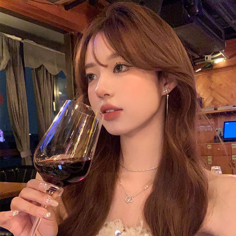 Bông Tai Dáng Dài Hình Thánh Giá Phong Cách Mới 2023