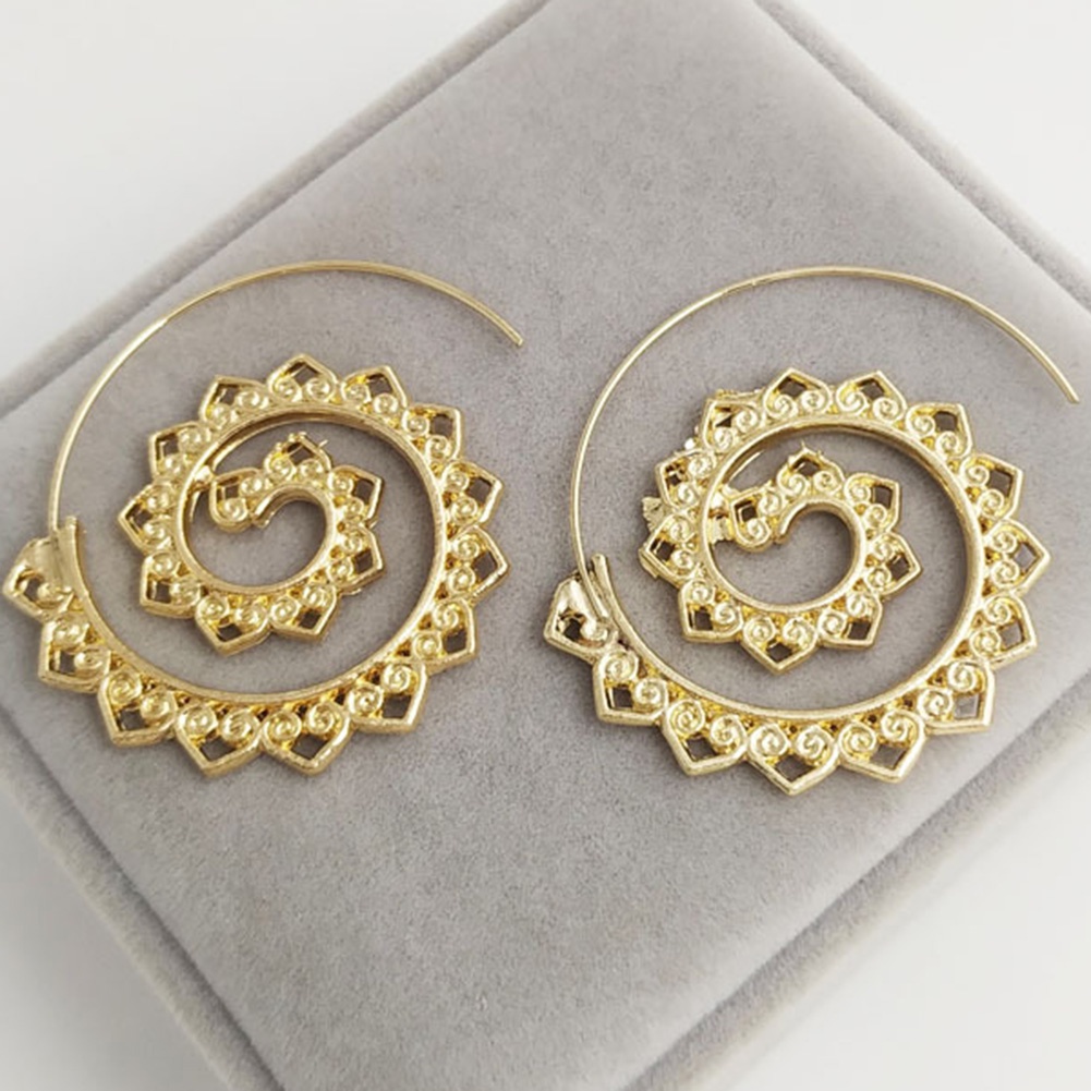 Đôi Khuyên Tai HìNh BáNh Răng TráI Tim XoắN ỐC ThờI Trang Cho Nữ