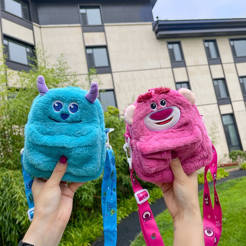 Túi Đeo Chéo Mini Cute Hình Gấu Dâu Tây Phủ Lông Dễ Thương Chống Thất Lạc