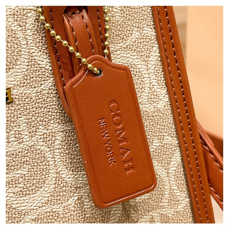 Túi Đeo Chéo Famy Thời Trang Mới 2023 Cho Nữ