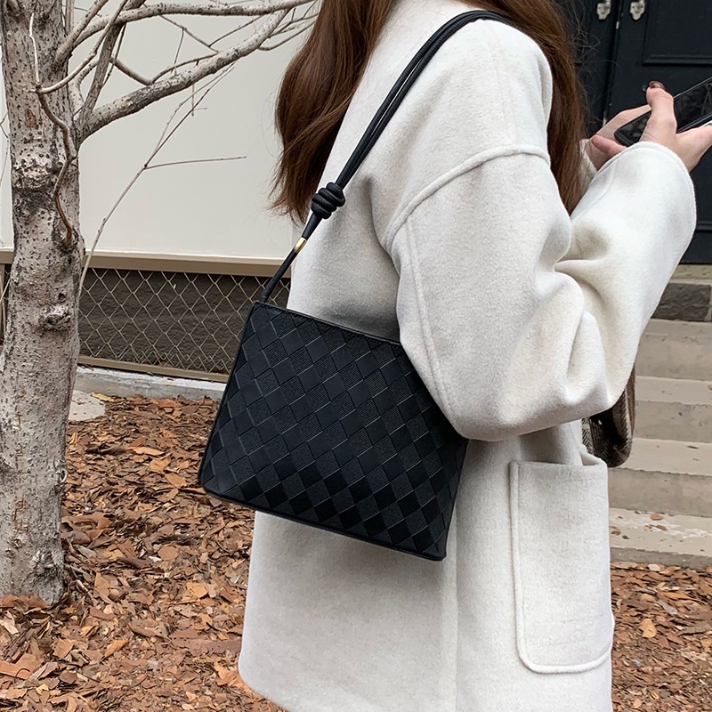 Túi Xách Đeo Vai Phong Cách Đơn Giản Hợp Thời Trang Cho Nữ