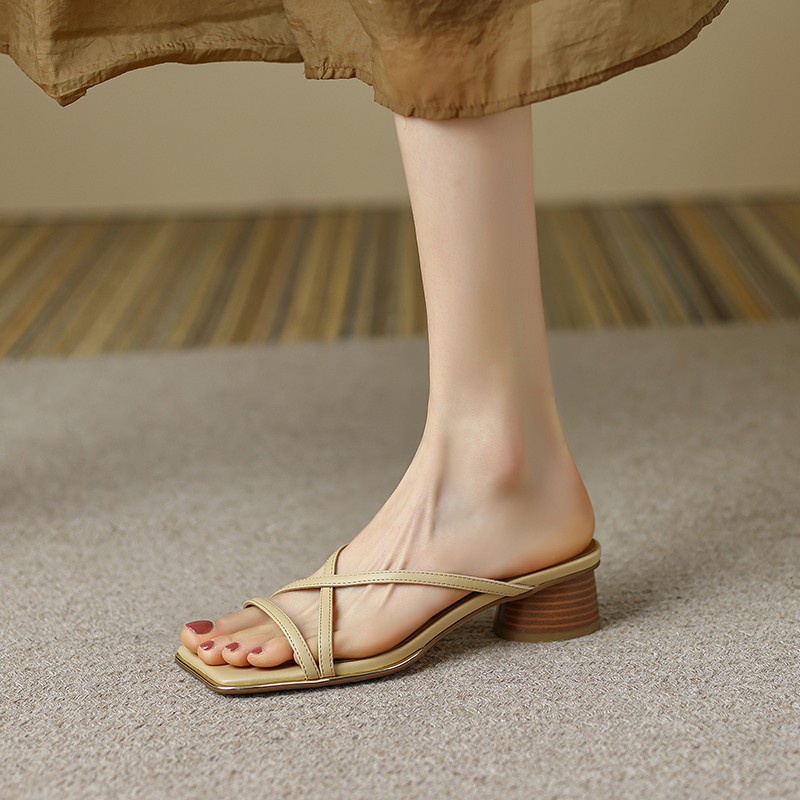 Duoya Tóc Thẳng ~ [Hàng Có Sẵn] Sandal Hở Ngón Quai Chéo Da Mềm Dày Mùa Hè Cho Nữ Miễn Phí Vận Chuyển