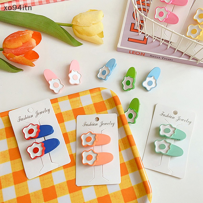 Set 2 Kẹp Tóc Hình Bông Hoa Màu Sắc Ngọt Ngào