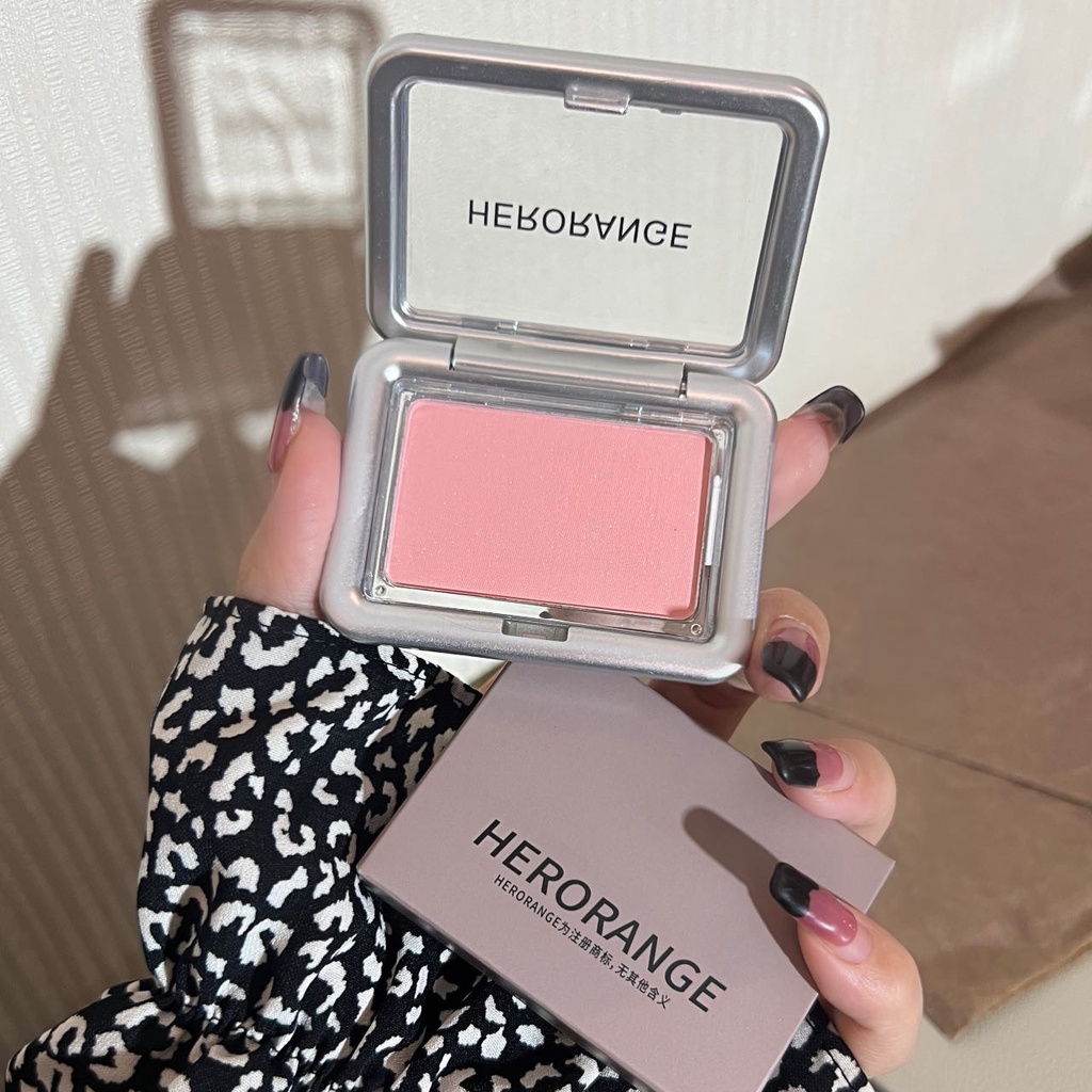 Phấn Má Hồng Mịn Màng Màu Ô Liu Thời Trang