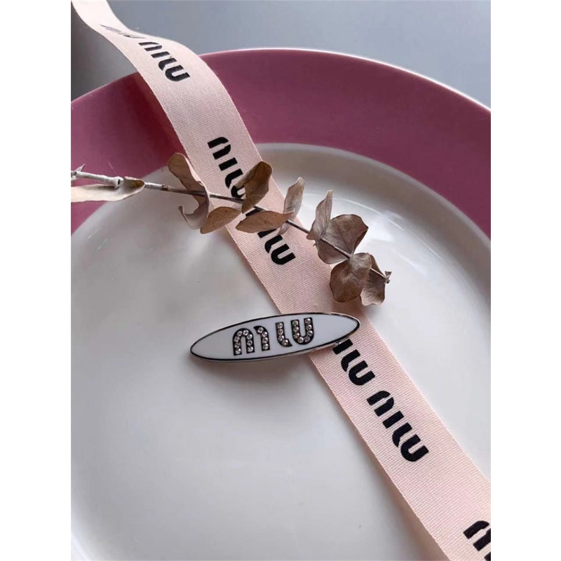 Kẹp Tóc Mỏ Vịt Hình Oval Đính Đá Lấp Lánh Hai Màu Dễ Thương