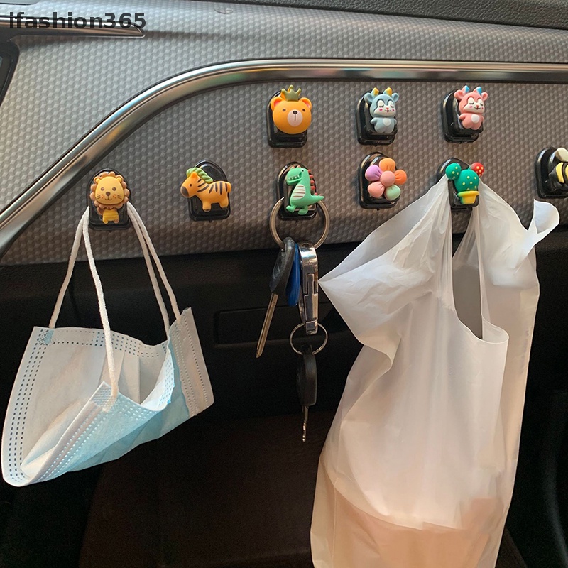 1 Móc Treo Dây Cáp USB / Chìa Khóa Gắn Bảng Điều Khiển Xe Hơi Mini Tự Dính