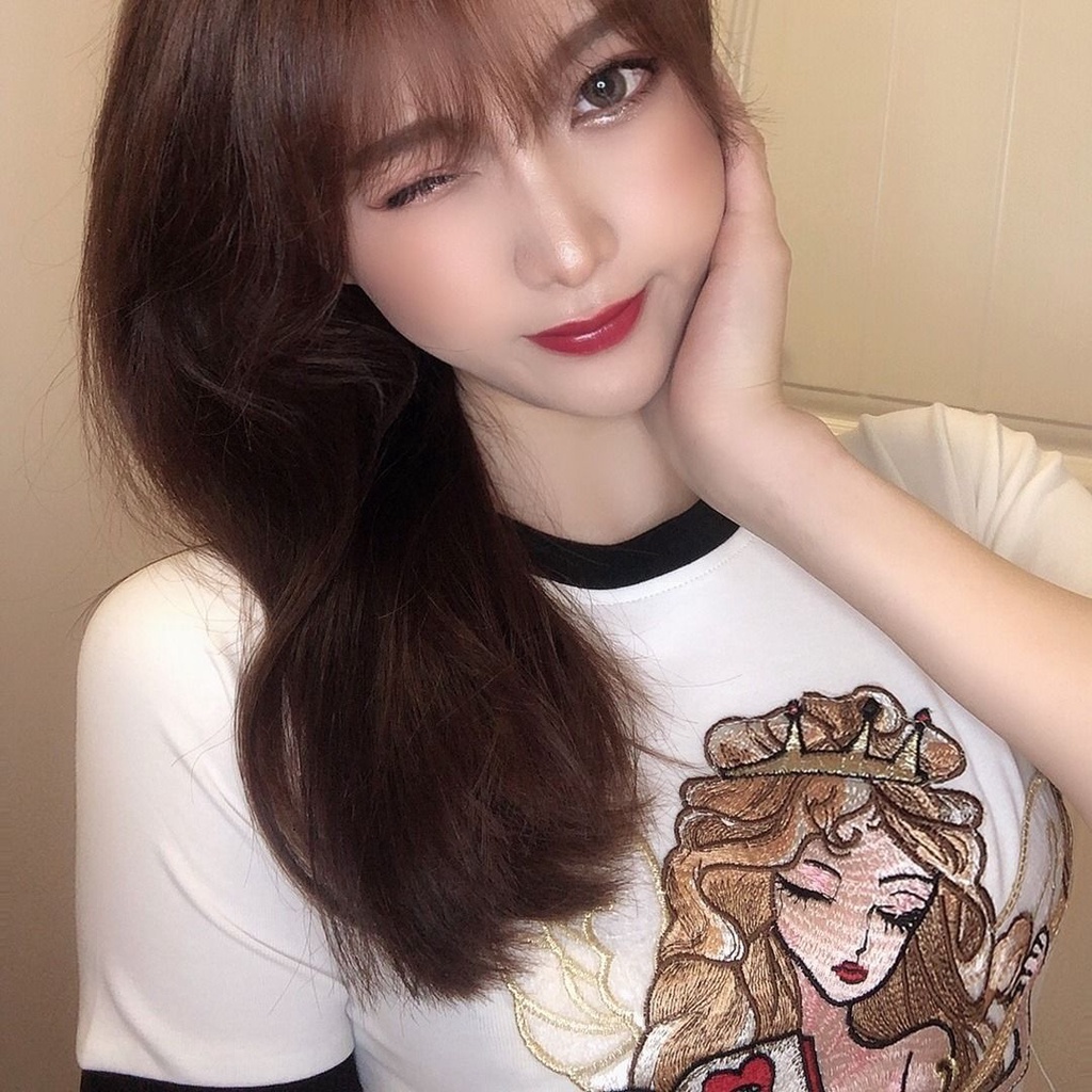 Áo Thun Tay Ngắn Dáng Ôm Thêu Họa Tiết Thời Trang Mùa Hè Xinh Xắn Cho Nữ