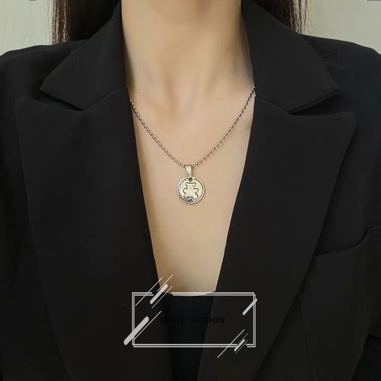 Vòng cổ Mặt Tròn Hình Gấu Và Bánh Quy Dễ Thương