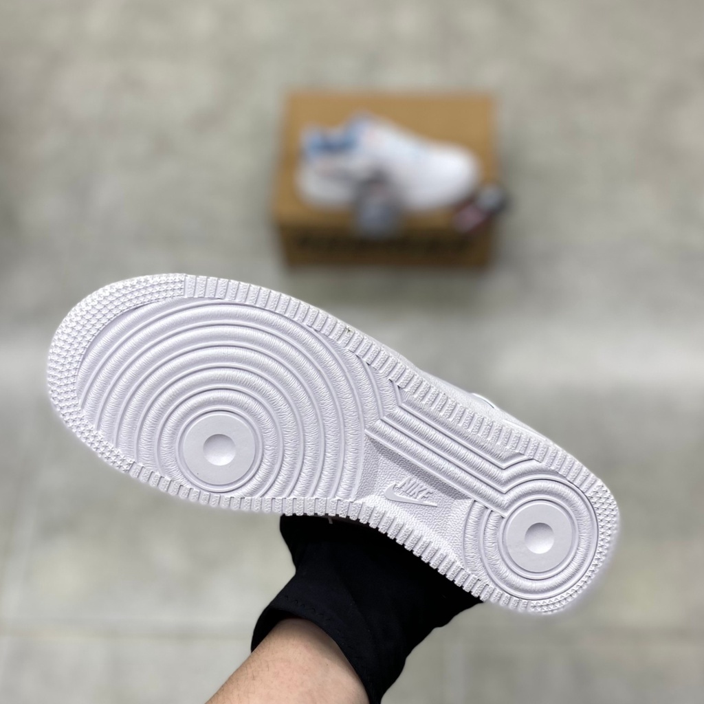 Giày thể thao sneaker  LV8 sneakers