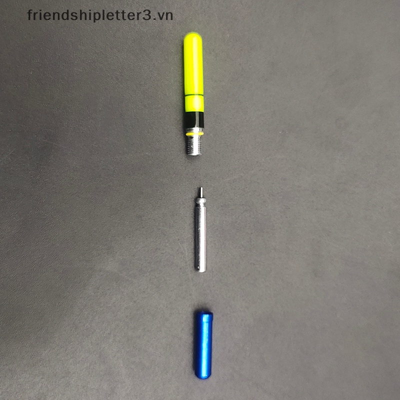 / / Mới / / 2 Phao Câu Cá Phát Sáng Trong Đêm