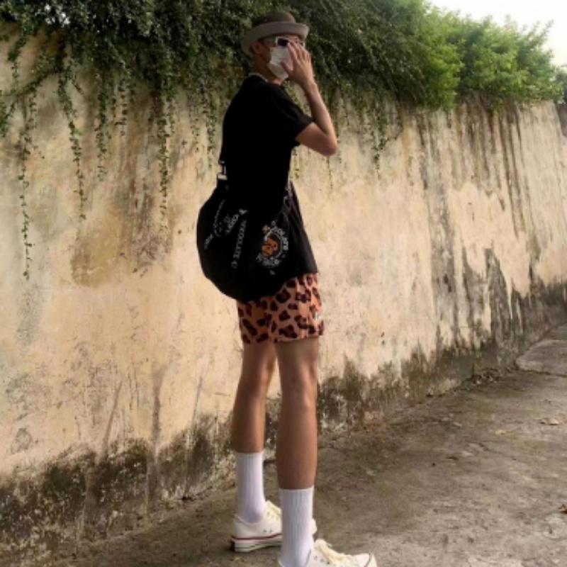 Quần Lửng Dáng Rộng Họa Tiết Hoạt Hình Đơn Giản Hợp Thời Trang Cho Nam