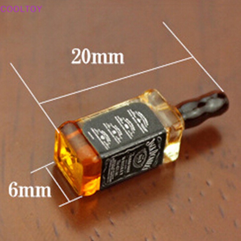 Set 2 Chai Rượu Mini Tỉ Lệ 1 / 12 Dùng Để Trang Trí Nhà Búp Bê