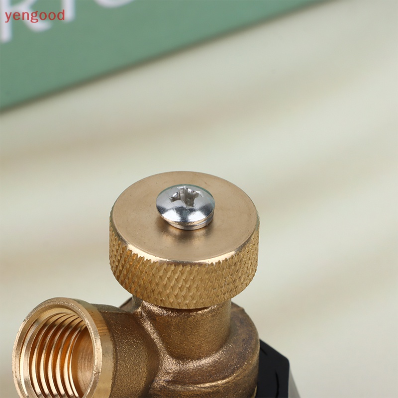 1 Chiếc Vòi Phun Nước Nông Nghiệp Áp Suất Cao Có Thể Điều Chỉnh