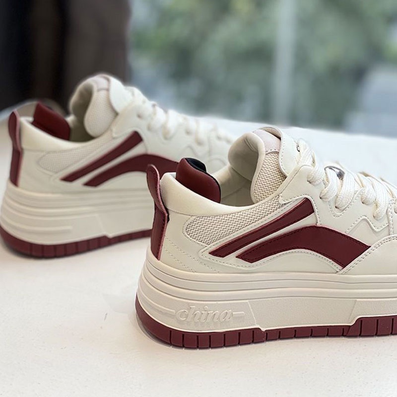 Giày Thể Thao QINOS Đế Dày Chống Trượt Thời Trang Năng Động