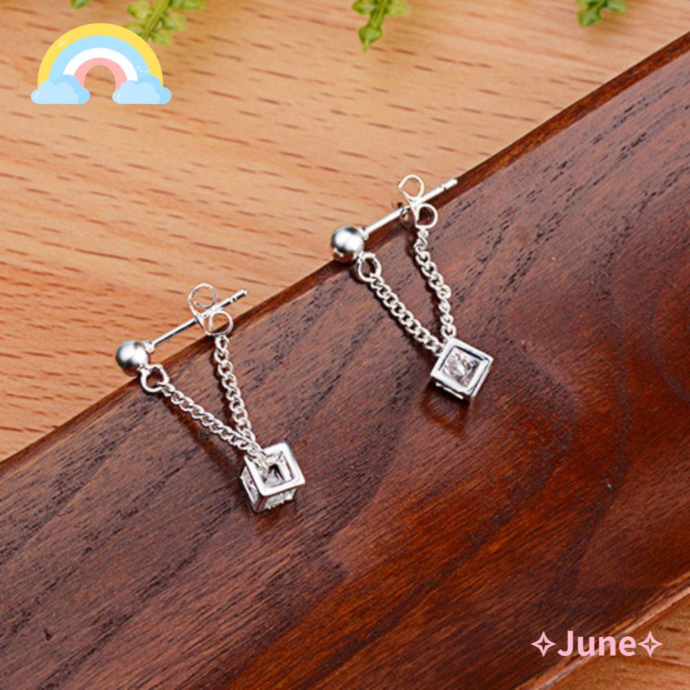 Bộ 2 Bông Tai Hình Khối Pha Lê Thời Trang Cho Nữ