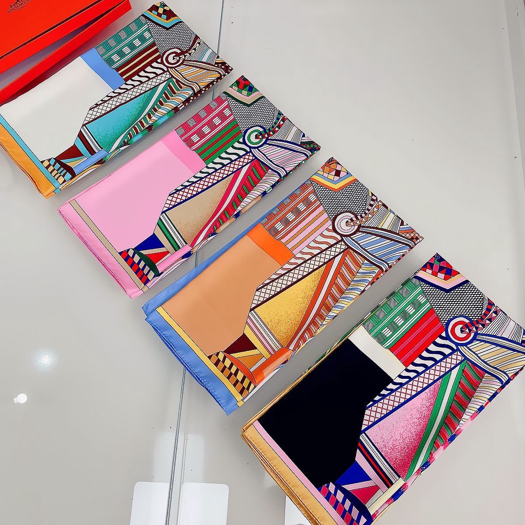 Khăn Choàng Lụa Đan Chéo Handmade Thời Trang Dành Cho Người Lớn Tuổi