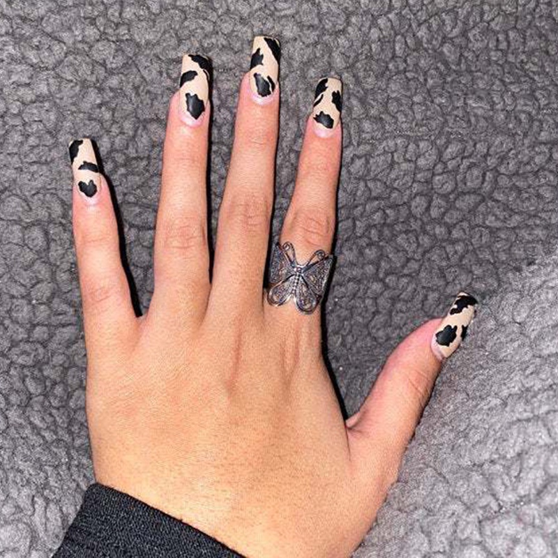 Ygt Nhẫn Hình Bướm Rỗng Màu Bạc Phong Cách Punk Dành Cho Nữ
