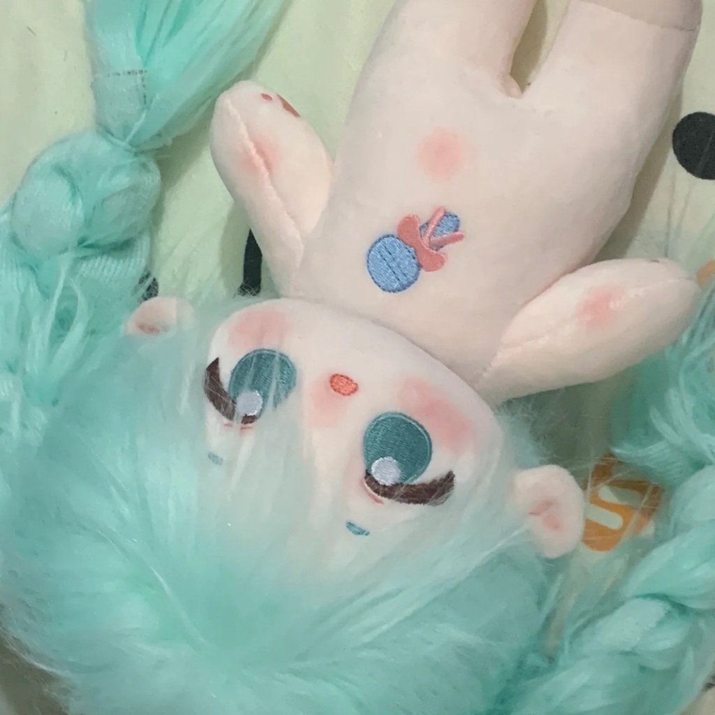 Thú Nhồi Bông Hình Hatsune Miku 20cm Dễ Thương