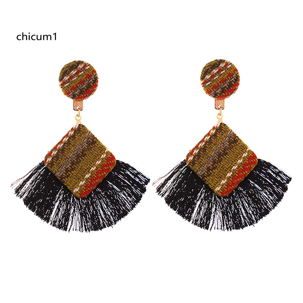 Khuyên Tai Tua Rua Hình Thoi Phong Cách Retro