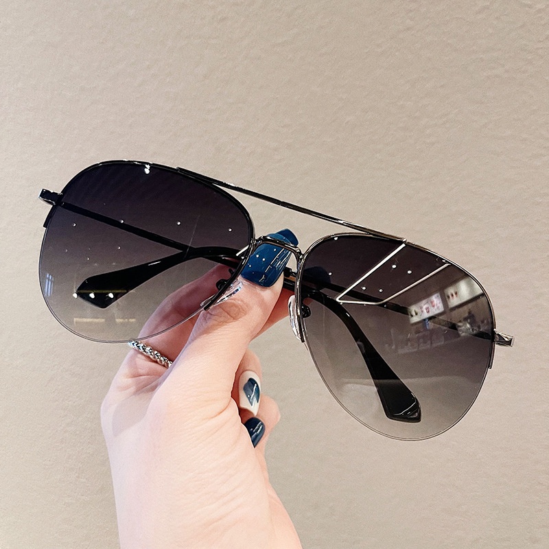 Kính Mát Nửa Gọng Bảo Vệ Mắt Khỏi Tia Cực Tím