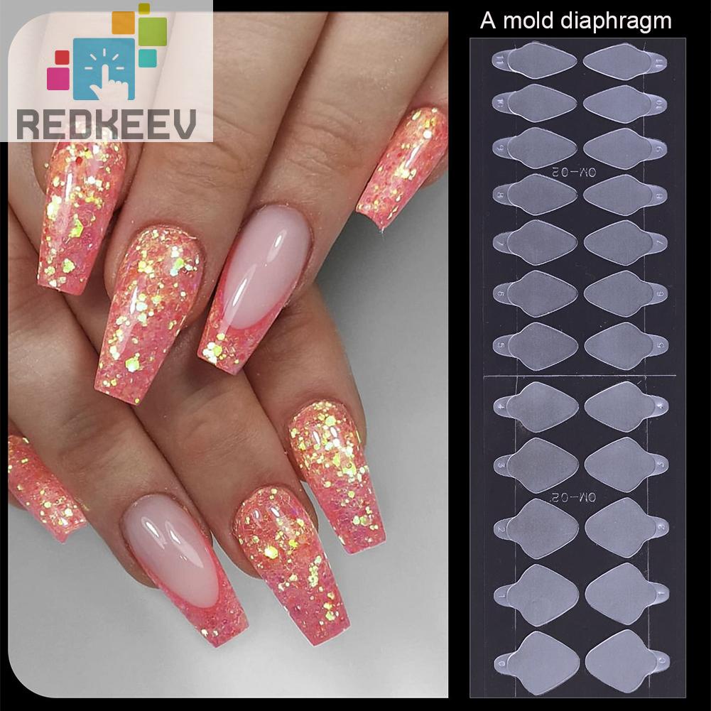 Set 24 Khuôn Dán Trang Trí Móng Tay Chuyên Dụng Cho Salon