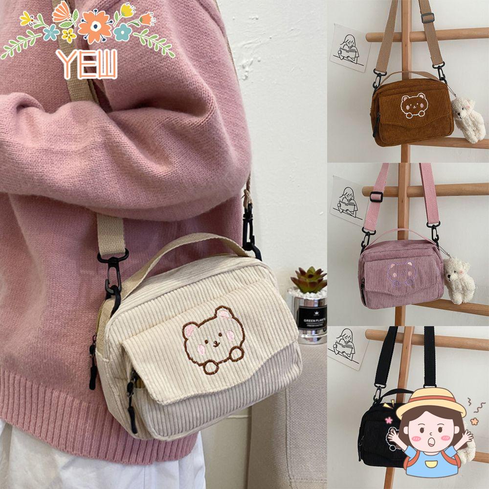 Túi Đeo Vai Bằng Vải Nhung Họa Tiết Gấu Hoạt Hình Dễ Thương