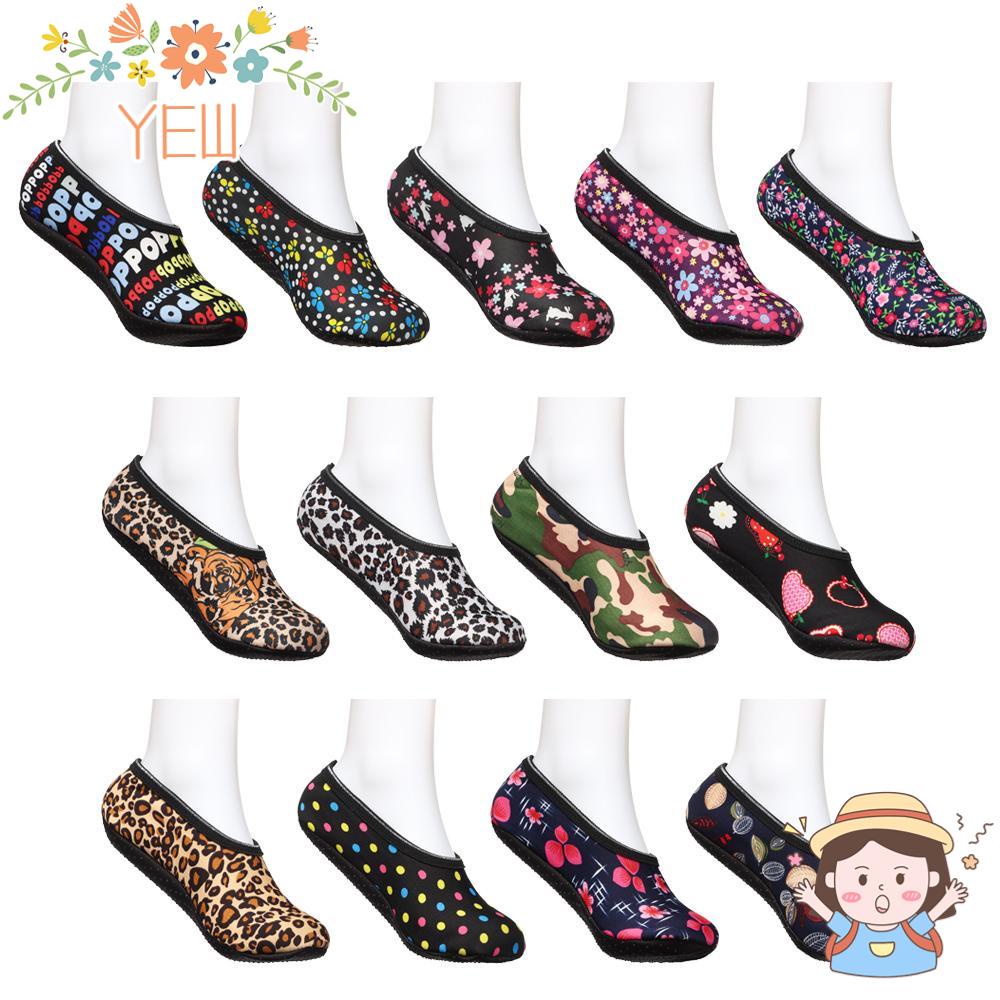 Vớ Chống Trượt Thời Trang Tiện Dụng Cho Nữ