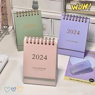 Lịch 2024 Để Bàn Nhiều Màu Sắc
