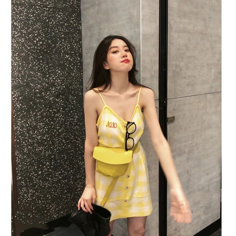 Váy địu màu vàng tính khí age-reducing student girl dress 2021 summer ins small tall skirt