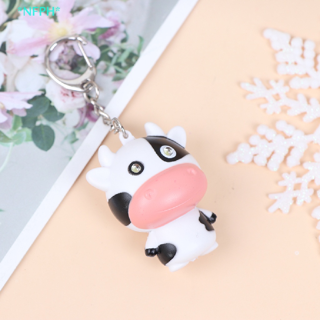 Móc Khóa Bò Sữa Có Đèn LED Độc Đáo Mới