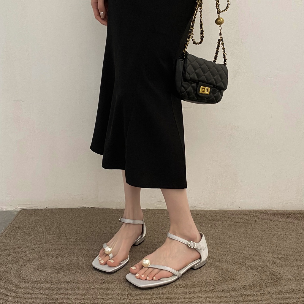 Giày Sandal Gót Dày Mũi Vuông Quai Đính Ngọc Trai Đơn Giản Dễ Phối Đồ Thời Trang Mùa Hè Cho Nữ Crush157