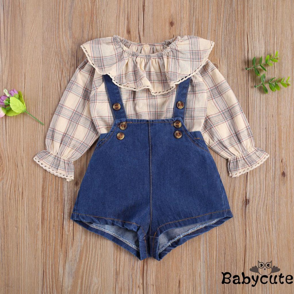 Set Đồ 2 Món Gồm Áo Cổ Bèo Tay Dài Cổ Bèo Sọc Caro + Quần Ngắn Hai Dây Cho Bé Gái Sơ Sinh