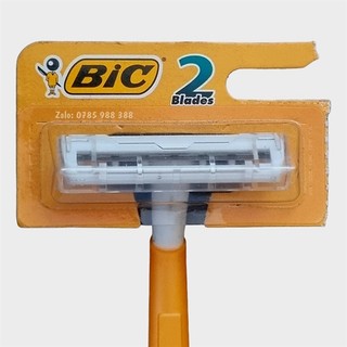 1 cái dao cạo râu BIC 2 lưỡi hàng công ty chính hãng