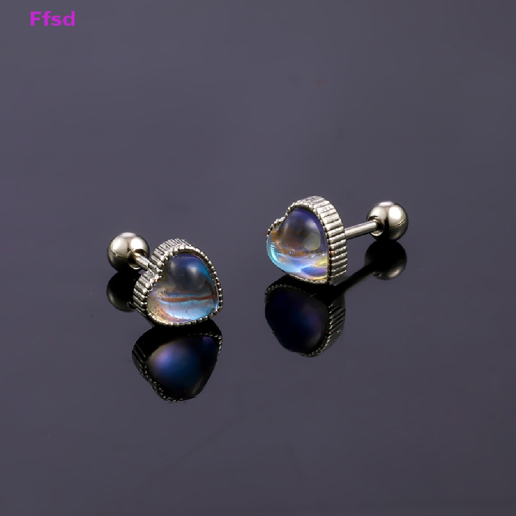 1 Đôi Khuyên Tai Hình Trái Tim Thời Trang Dành Cho Nữ