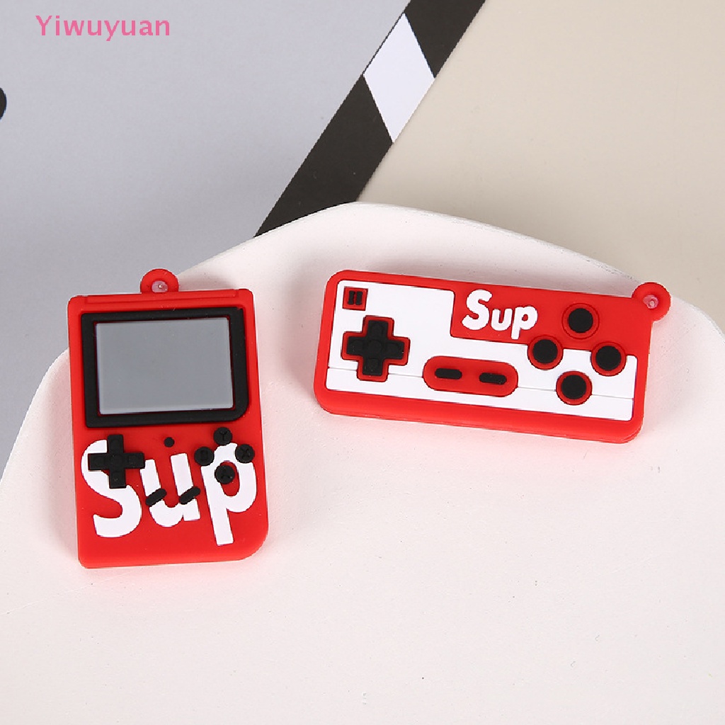 1 Móc Khóa Hình Máy Chơi Game Cầm Tay Dễ Thương