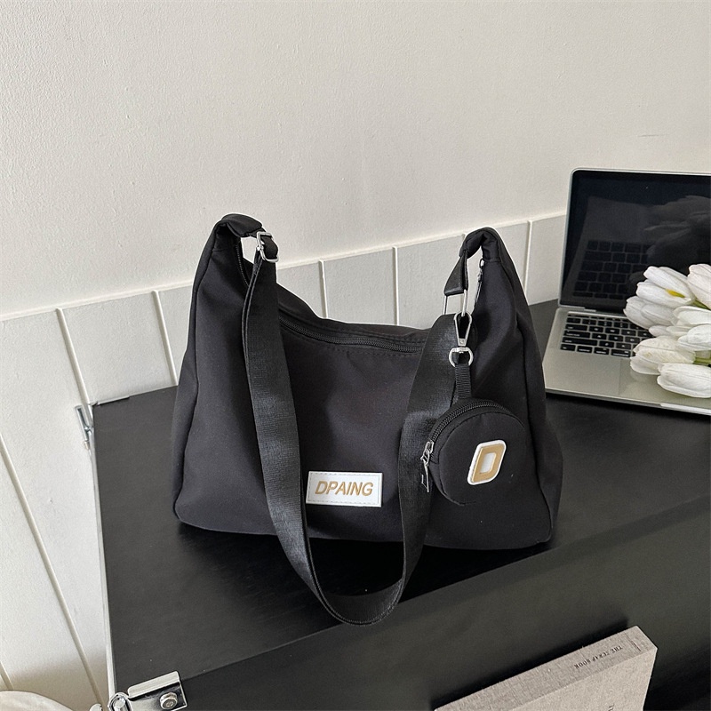 Túi Xách Đeo Vai Cỡ Lớn Chất Liệu Nylon Thời Trang Mùa Xuân 2023 Cho Nữ