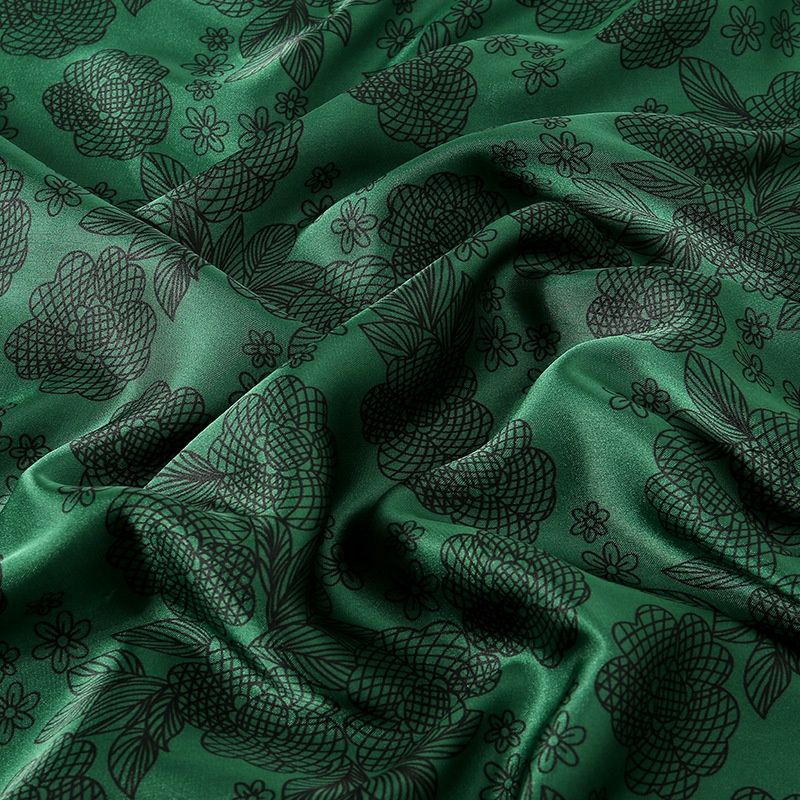 Khăn Satin 180 * 90CM Họa Tiết Da Báo Thời Trang Âu Mỹ