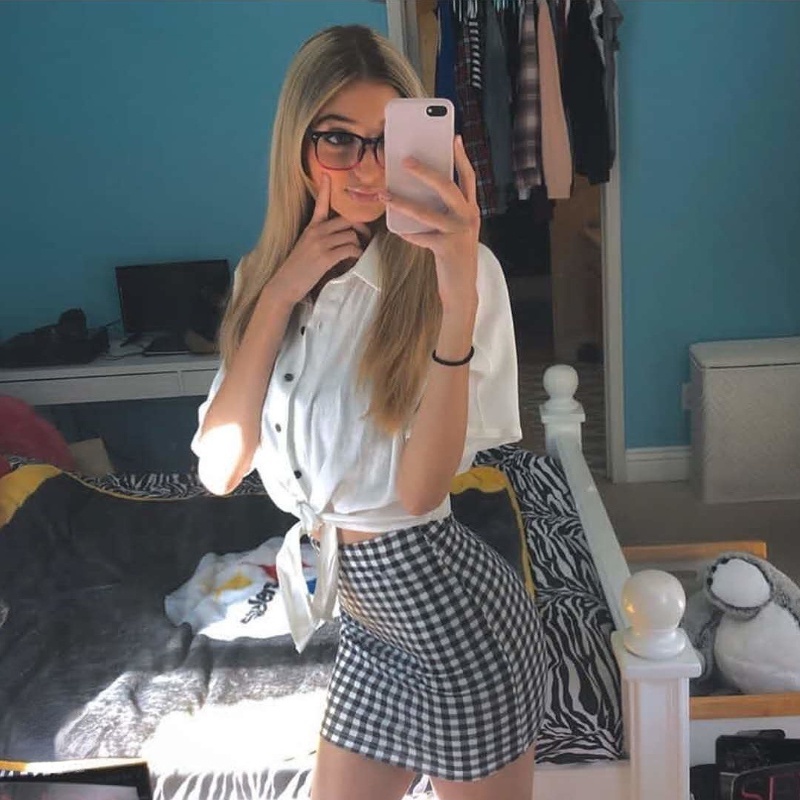 (KIQI-FASHION) COD Mắt Kính Gọng Vuông Siêu Nhẹ Chống Ánh Sáng Xanh Phong Cách Cổ Điển Thời Trang Cho Nam Và Nữ