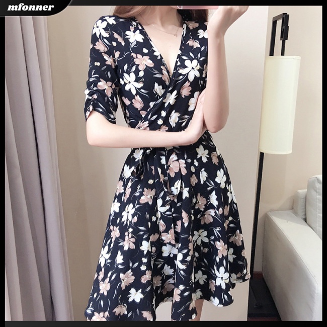 Đầm Dáng Rộng In Họa Tiết Hoa Chiết Eo Xinh Xắn Thời Trang Cho Bạn Gái