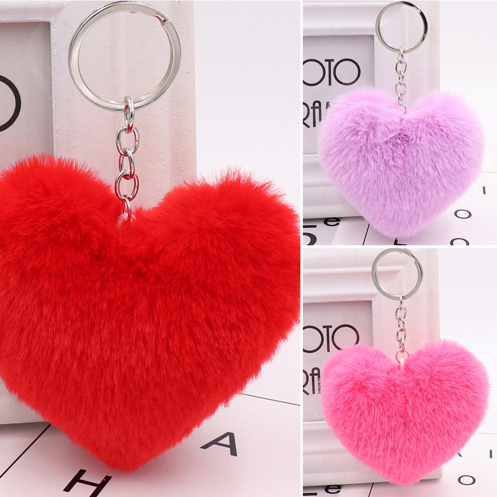 Móc Khóa Hình Trái Tim Phối Lông Xù Đáng Yêu