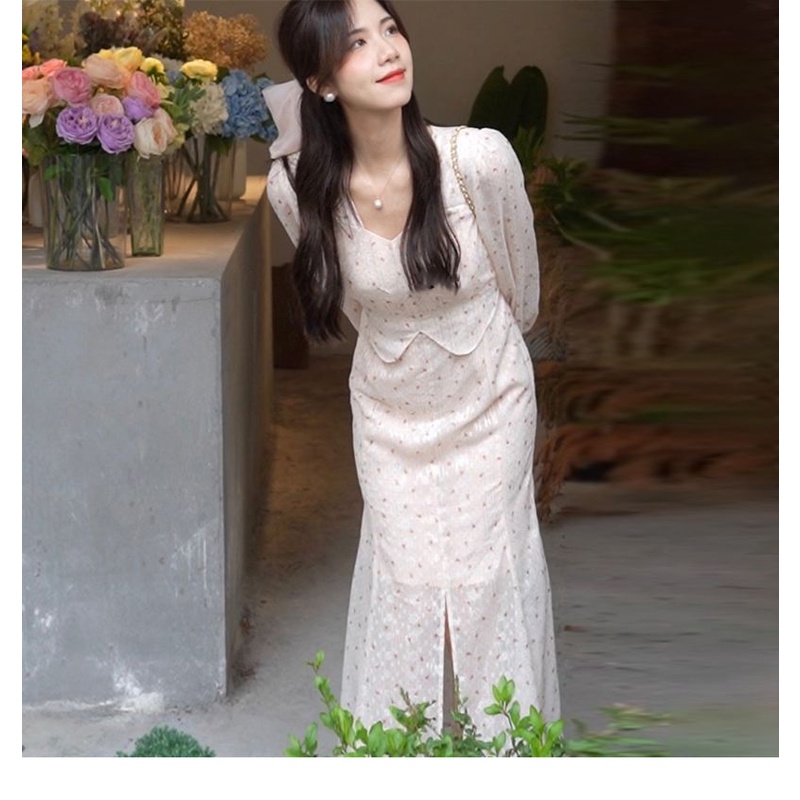 Đầm Đuôi Cá Giả Hai Mảnh Họa Tiết Hoa Nhẹ Nhàng Phong Cách Hàn Quốc Mùa Xuân